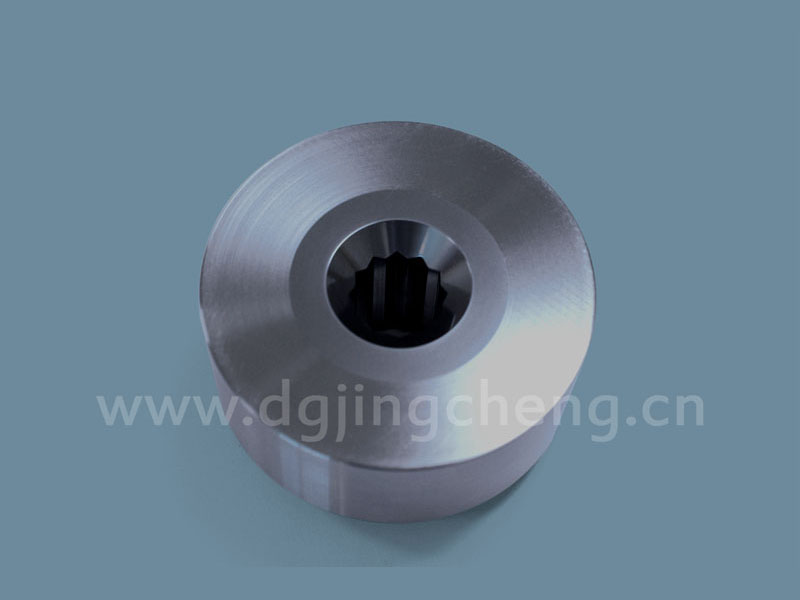 Countersunk teeth die 